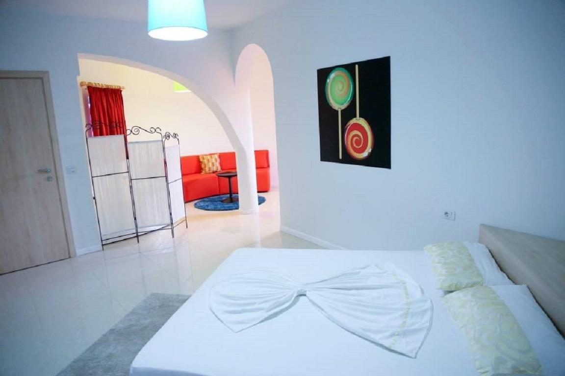Merlin Park * Tirana